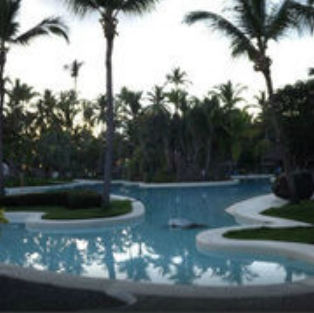 Taj Fort Aguada Resort&Spa, Goa Sinquerim Exterior foto The pool at the Hard Rock Hotel